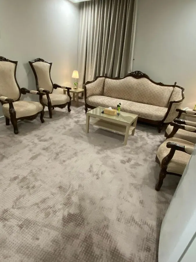 جلنار الشرق للشقق المخدومة Yidda Apartahotel