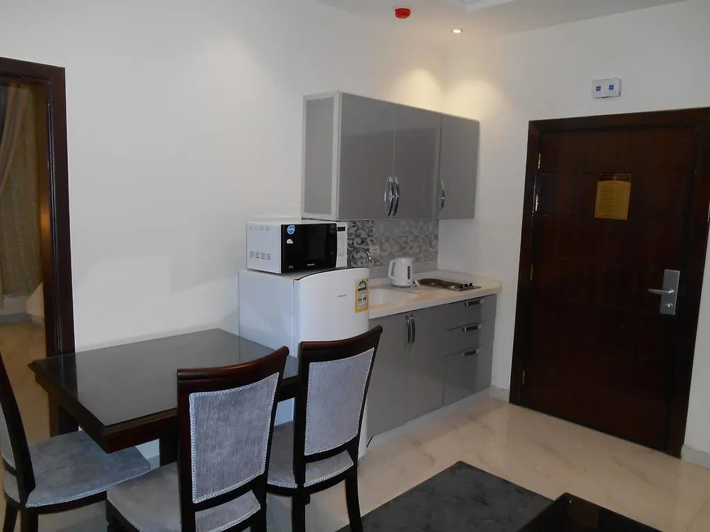 Apartahotel جلنار الشرق للشقق المخدومة Yidda