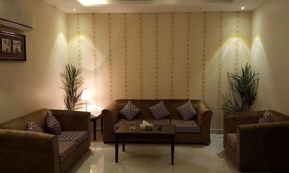 Apartahotel جلنار الشرق للشقق المخدومة Yidda